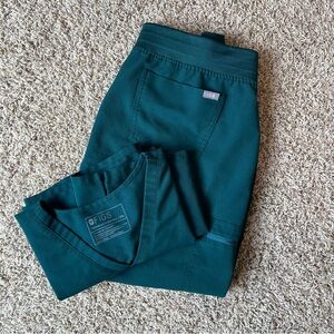 Figs Deep Teal Scrub Ensemble